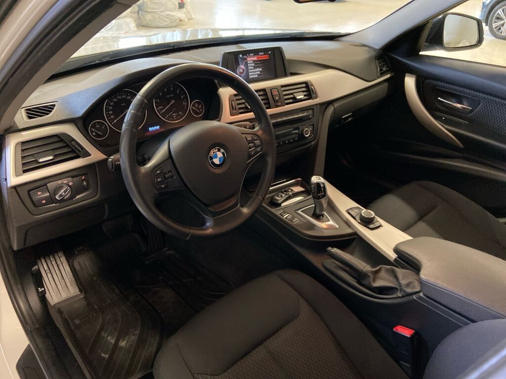 BMW 316 2015 Valkoinen