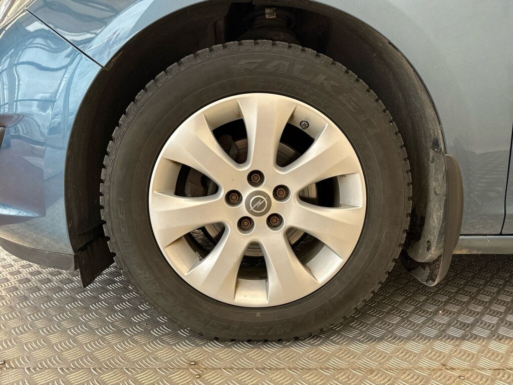 Opel Astra 2015 Sininen