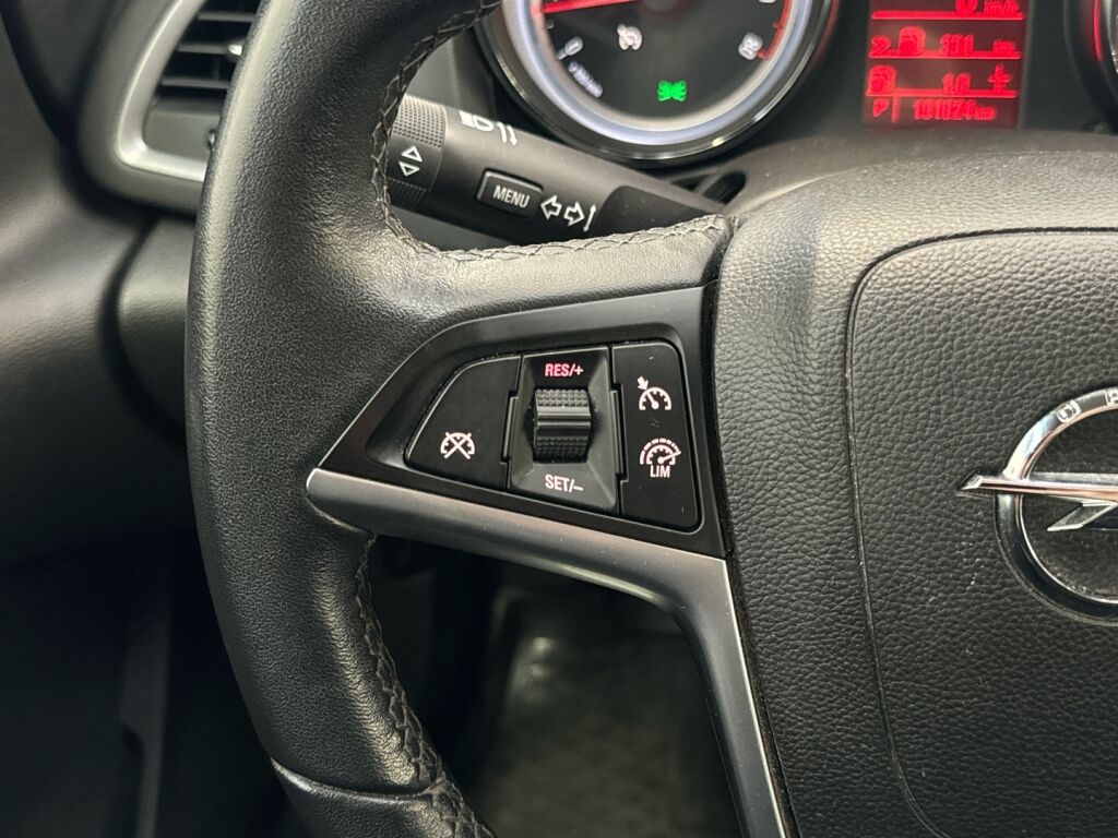 Opel Astra 2015 Sininen