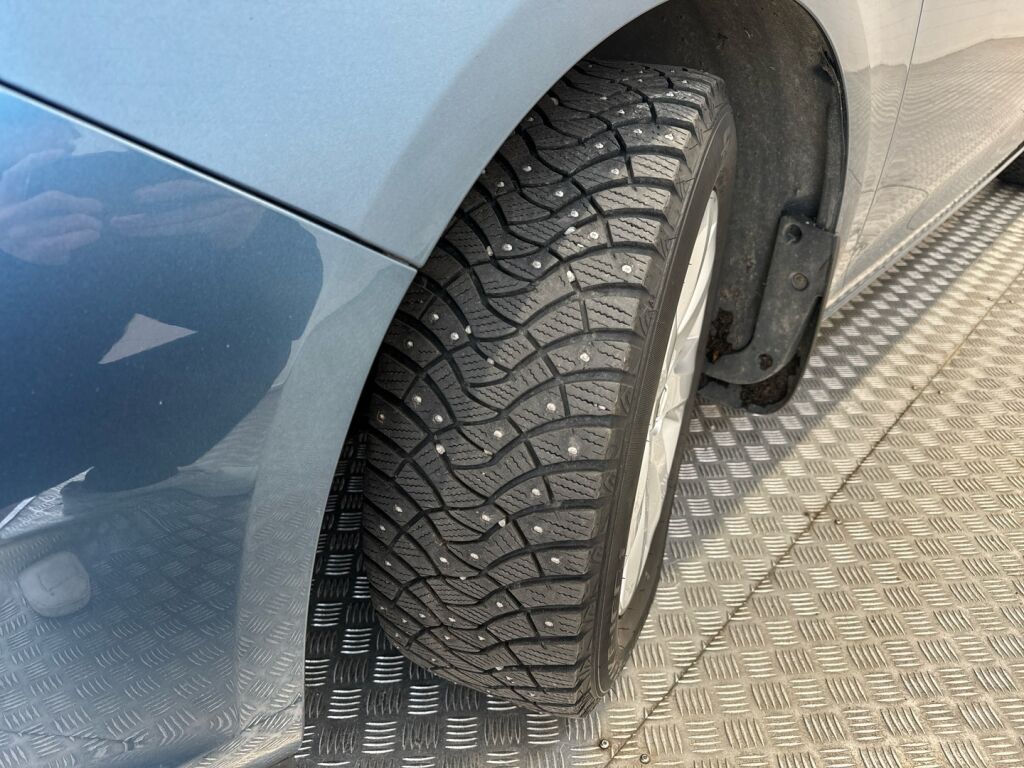 Opel Astra 2015 Sininen