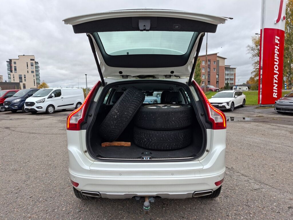 Volvo XC60 2014 Valkoinen