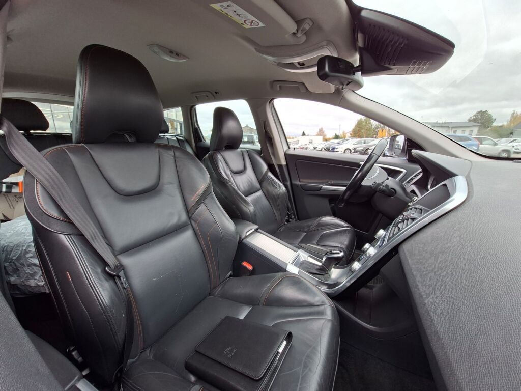 Volvo XC60 2014 Valkoinen