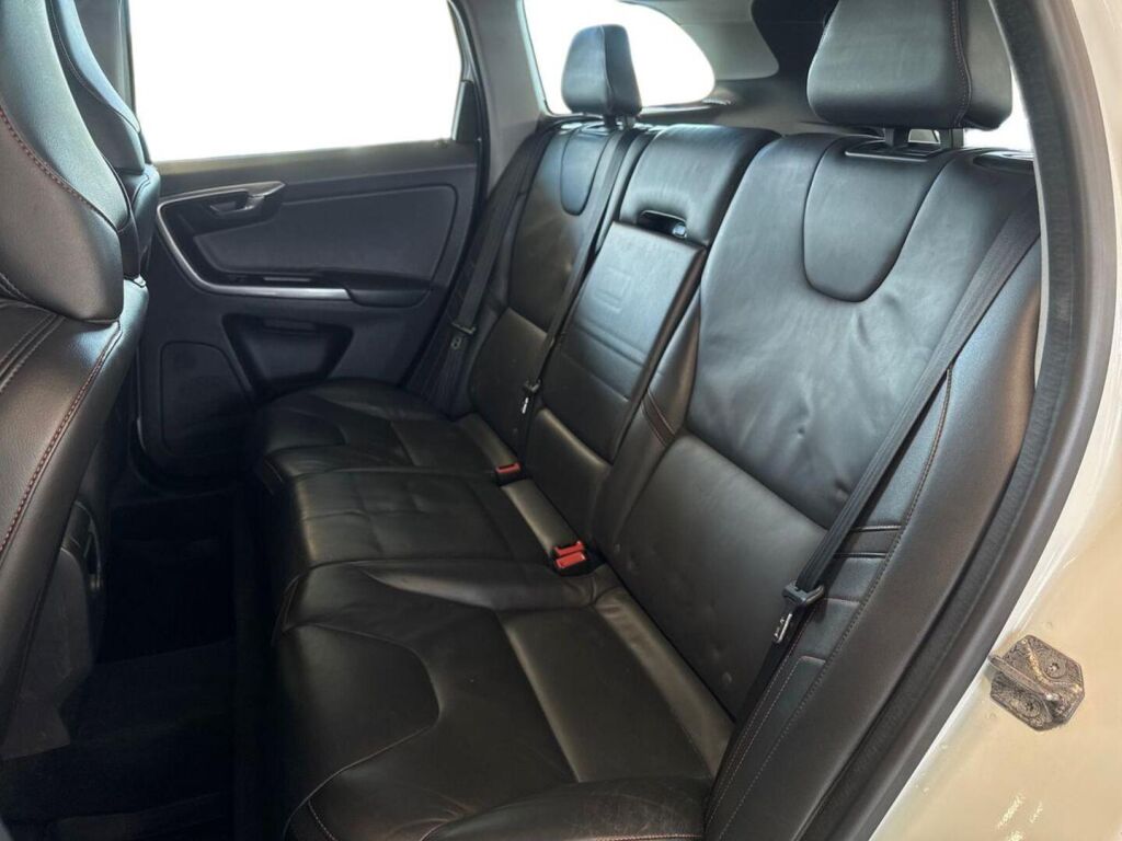 Volvo XC60 2014 Valkoinen