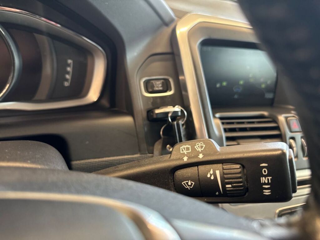 Volvo XC60 2014 Valkoinen