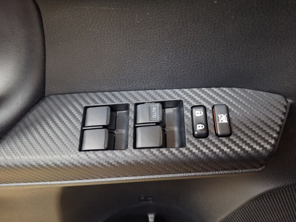 Toyota RAV4 2015 Punainen