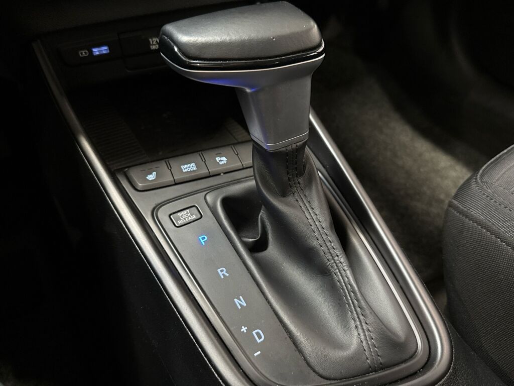 Hyundai i20 Hatchback 2021 Valkoinen