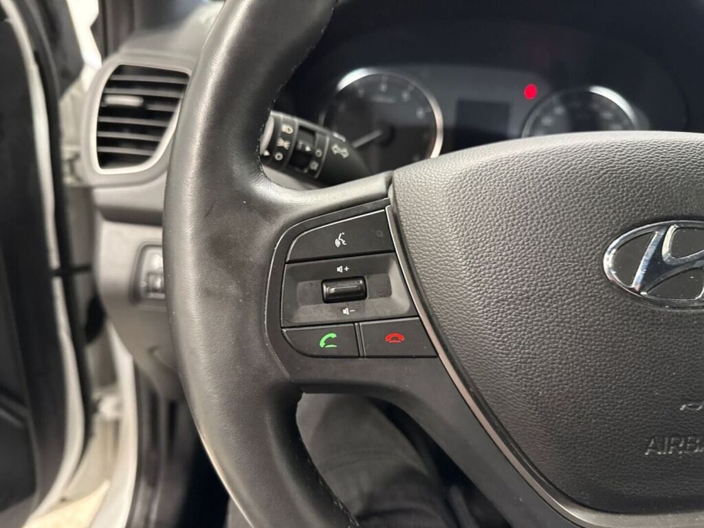 Hyundai i20 5d 2018 Valkoinen