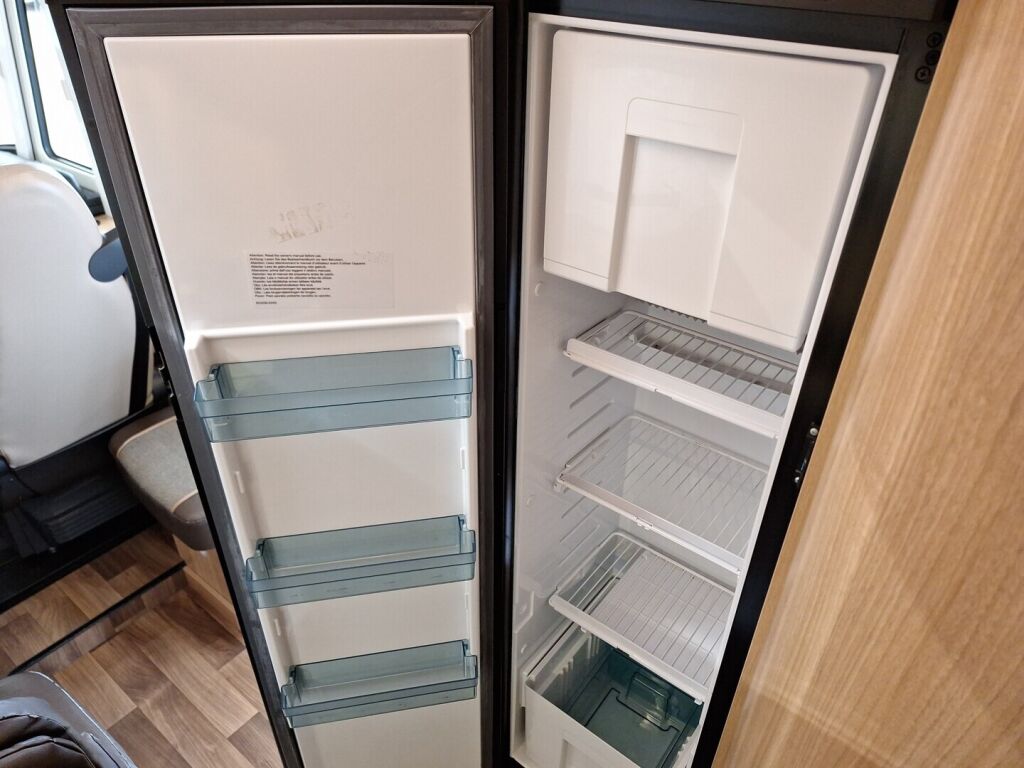 Dethleffs Advantage 2015 Valkoinen