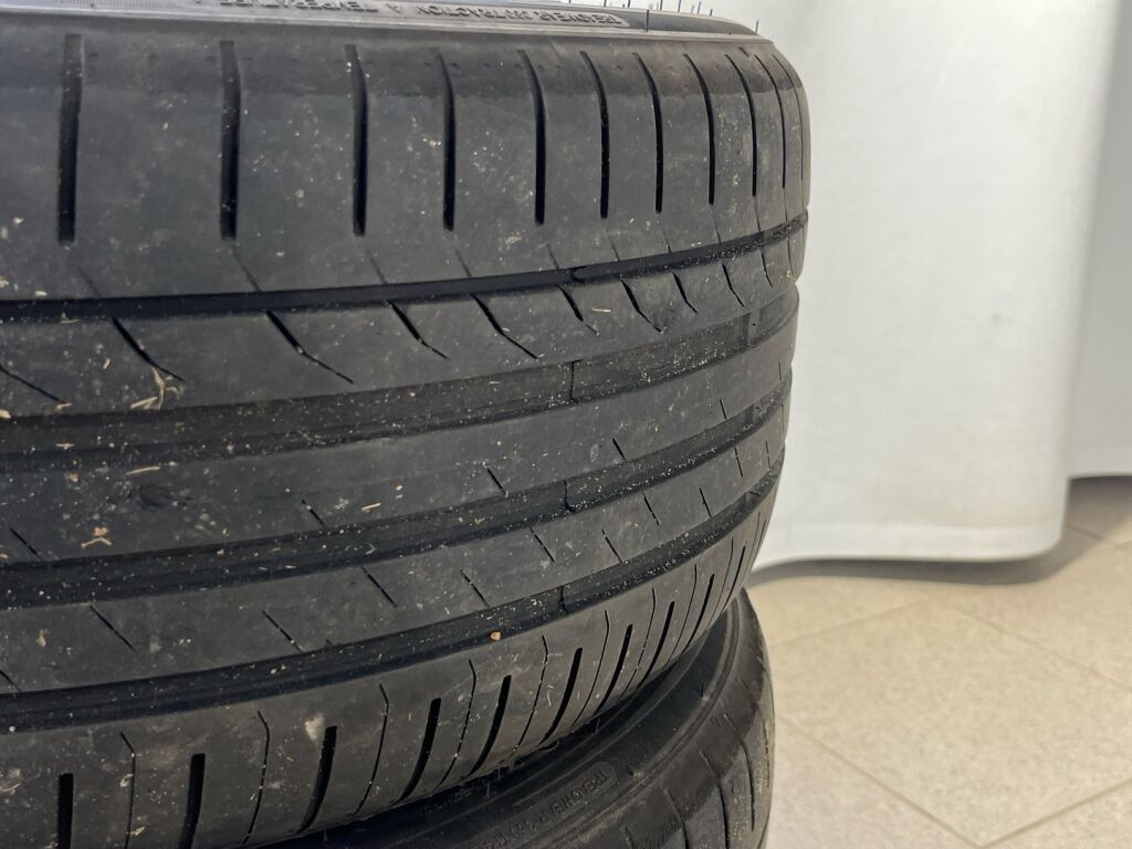 Mercedes-Benz CLS 2004 Harmaa