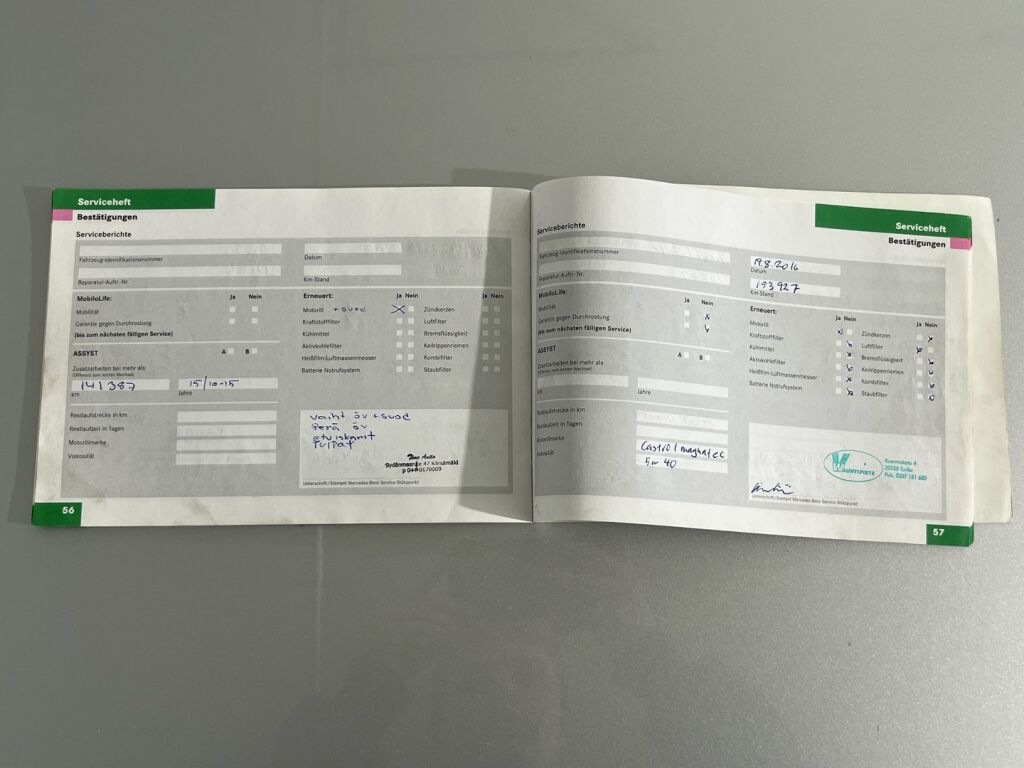 Mercedes-Benz CLS 2004 Harmaa