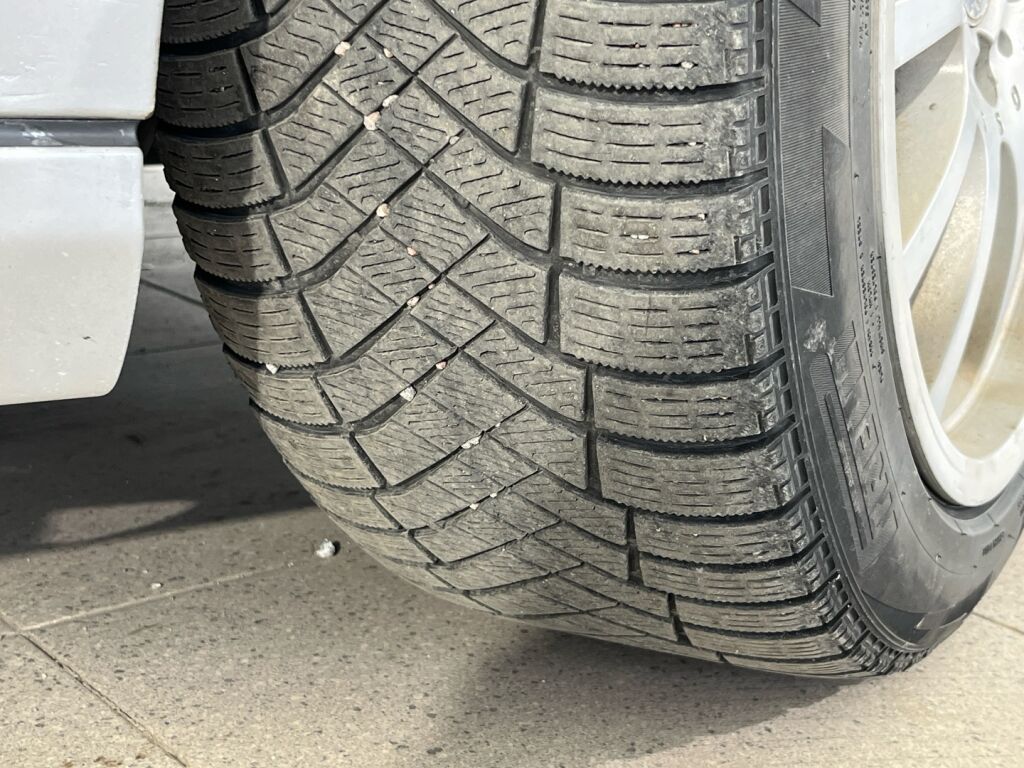 Mercedes-Benz CLS 2004 Harmaa