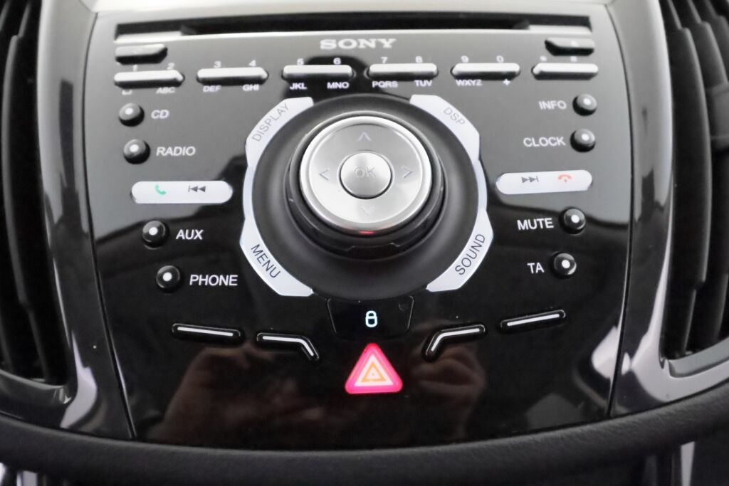 Ford Kuga 2015 Harmaa