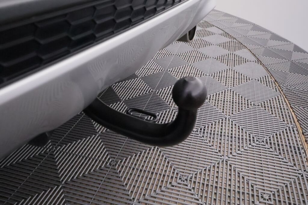 Ford Kuga 2015 Harmaa