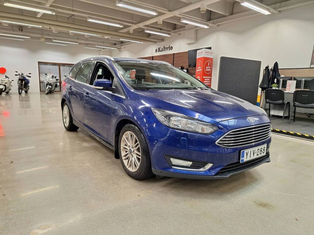 Ford Focus 2014 Sininen