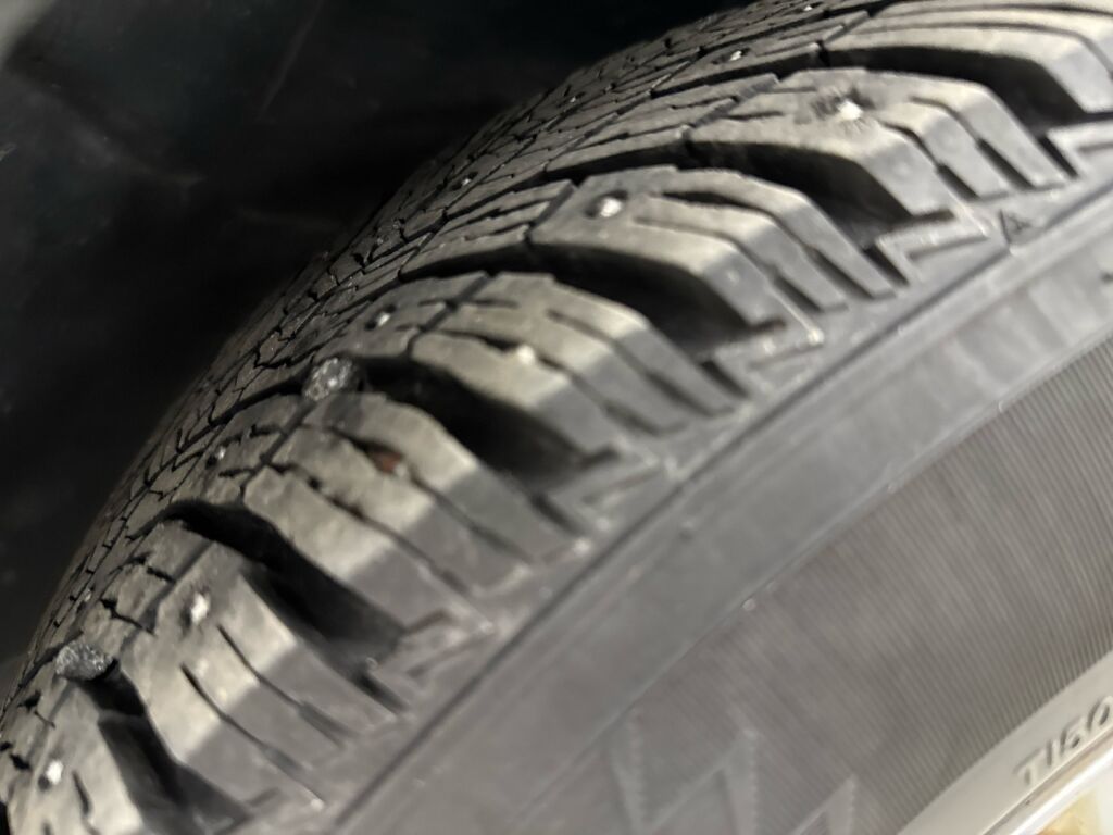 Ford Kuga 2015 Musta