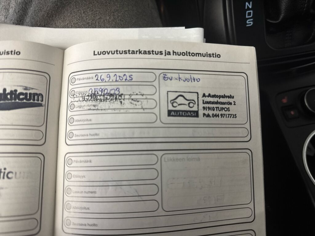 Ford Kuga 2015 Harmaa