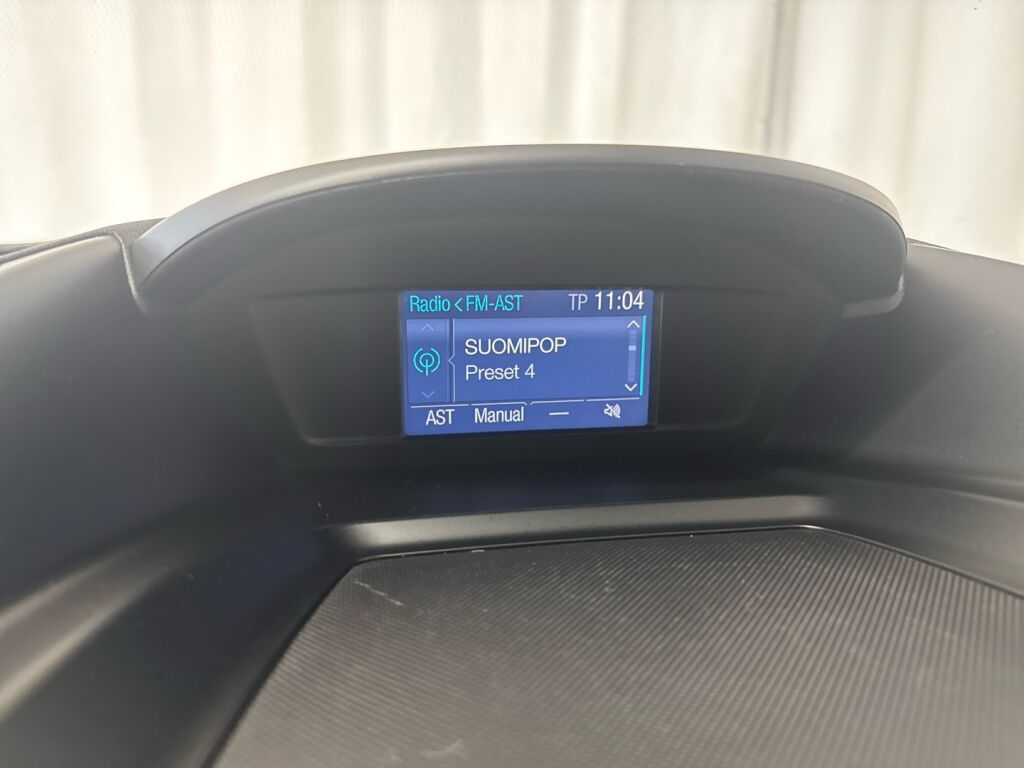 Ford Kuga 2015 Harmaa