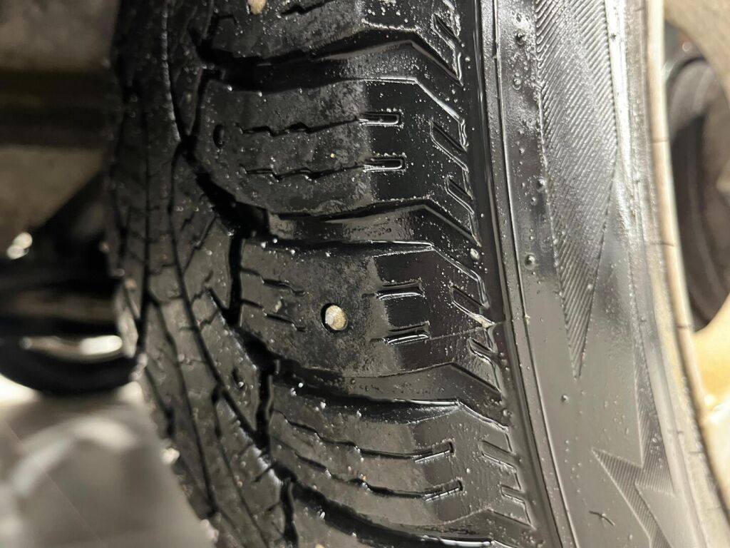 Opel Vivaro 2015 Ruskea (beige)