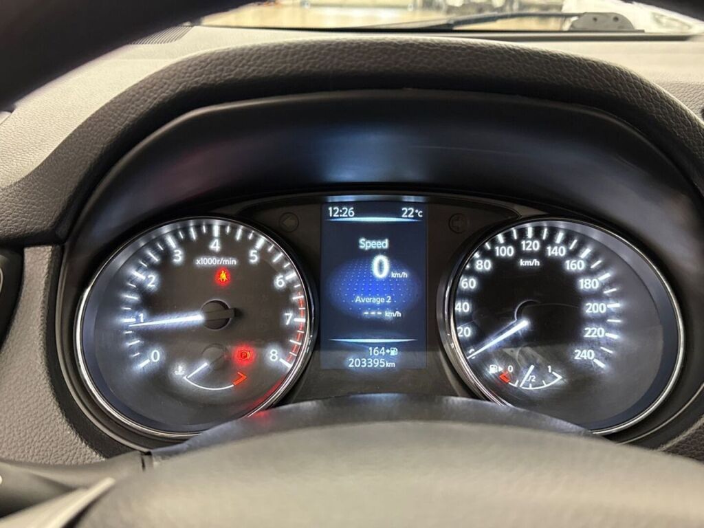 Nissan Qashqai 2014 Hopea