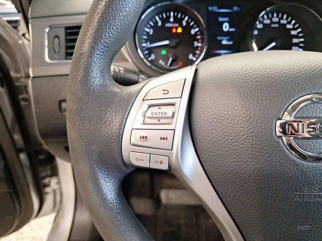 Nissan Pulsar 2015 Hopea