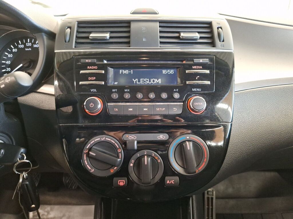 Nissan Pulsar 2015 Hopea