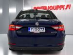 Skoda Superb 2016 Sininen