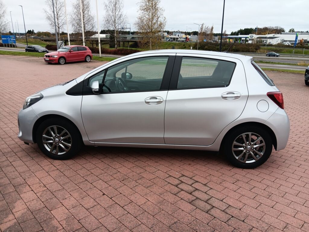 Toyota Yaris 2016 Hopea