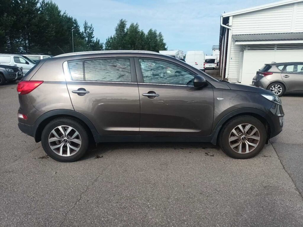 Kia Sportage 2015 Ruskea (beige)
