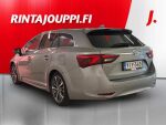 Toyota Avensis 2016 Harmaa