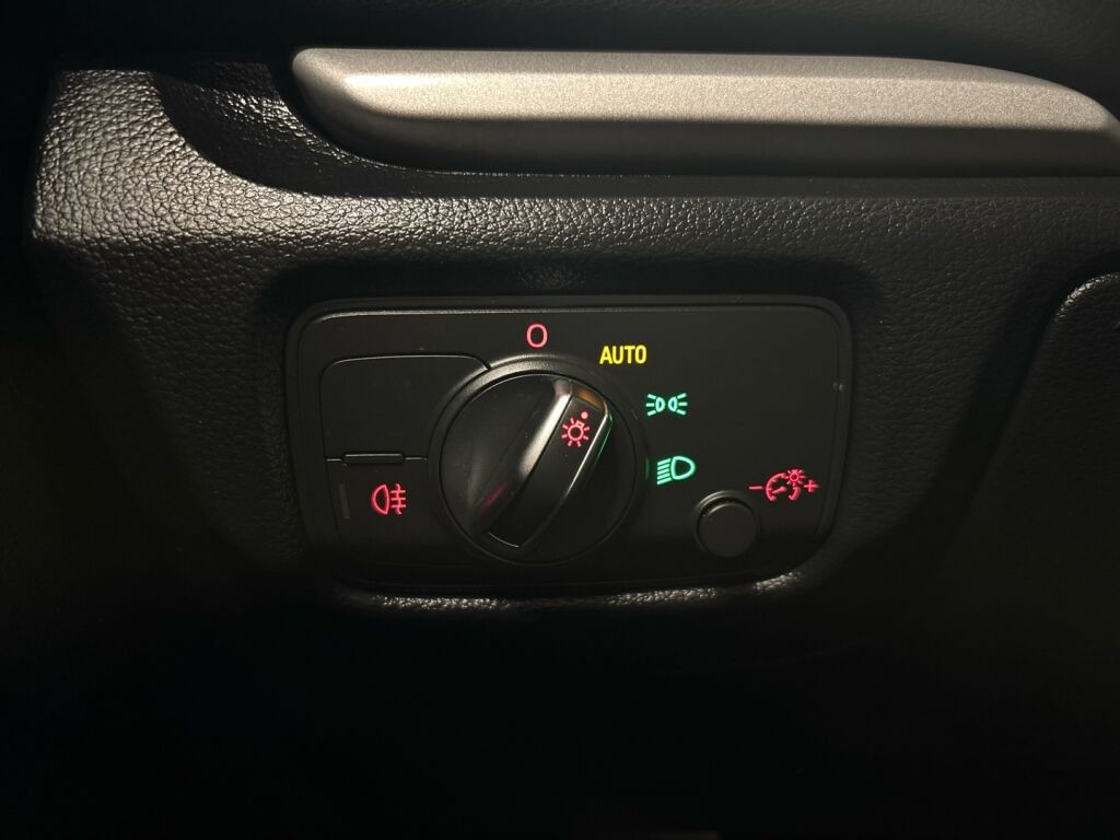 Audi A3 2015 Valkoinen