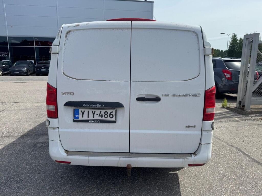 Mercedes-Benz Vito 2015 Valkoinen