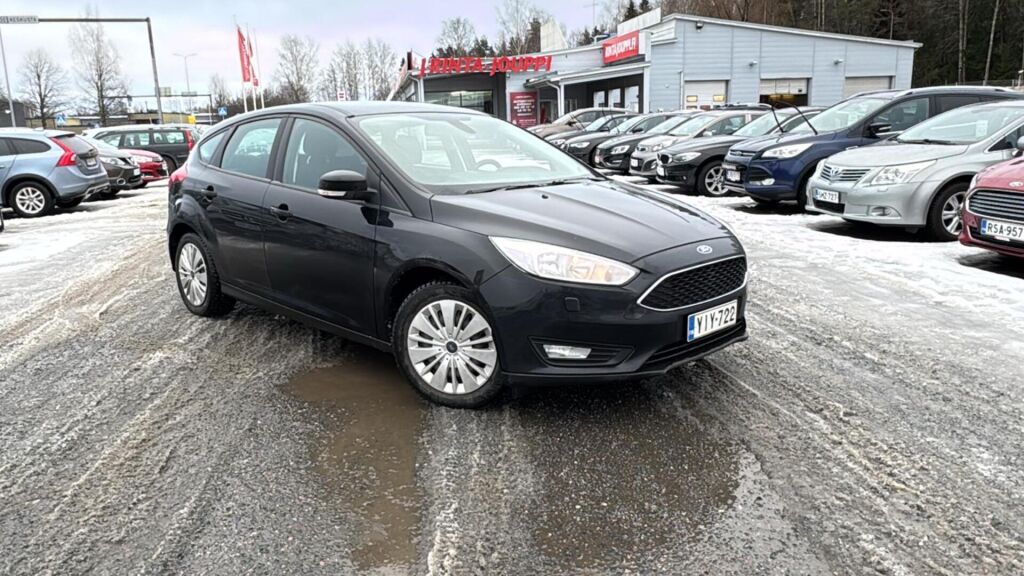 Ford Focus 2016 Musta