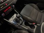 Kia Carens 2015 Valkoinen
