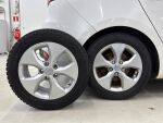 Kia Carens 2015 Valkoinen