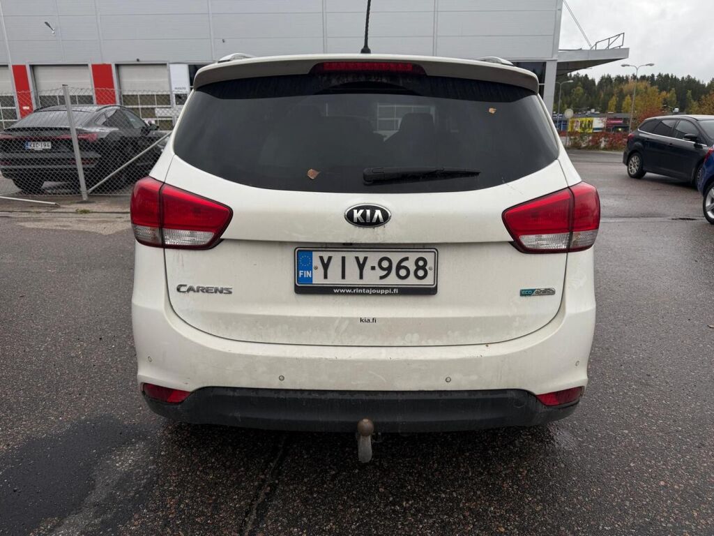 Kia Carens 2015 Valkoinen