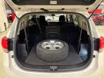 Kia Carens 2015 Valkoinen