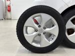 Kia Carens 2015 Valkoinen