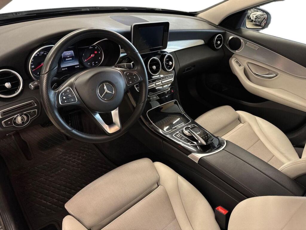 Mercedes-Benz C 2016 Valkoinen