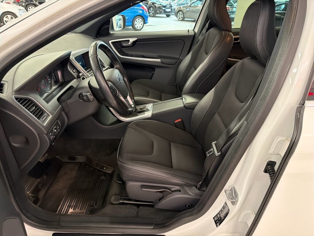 Volvo XC60 2016 Valkoinen