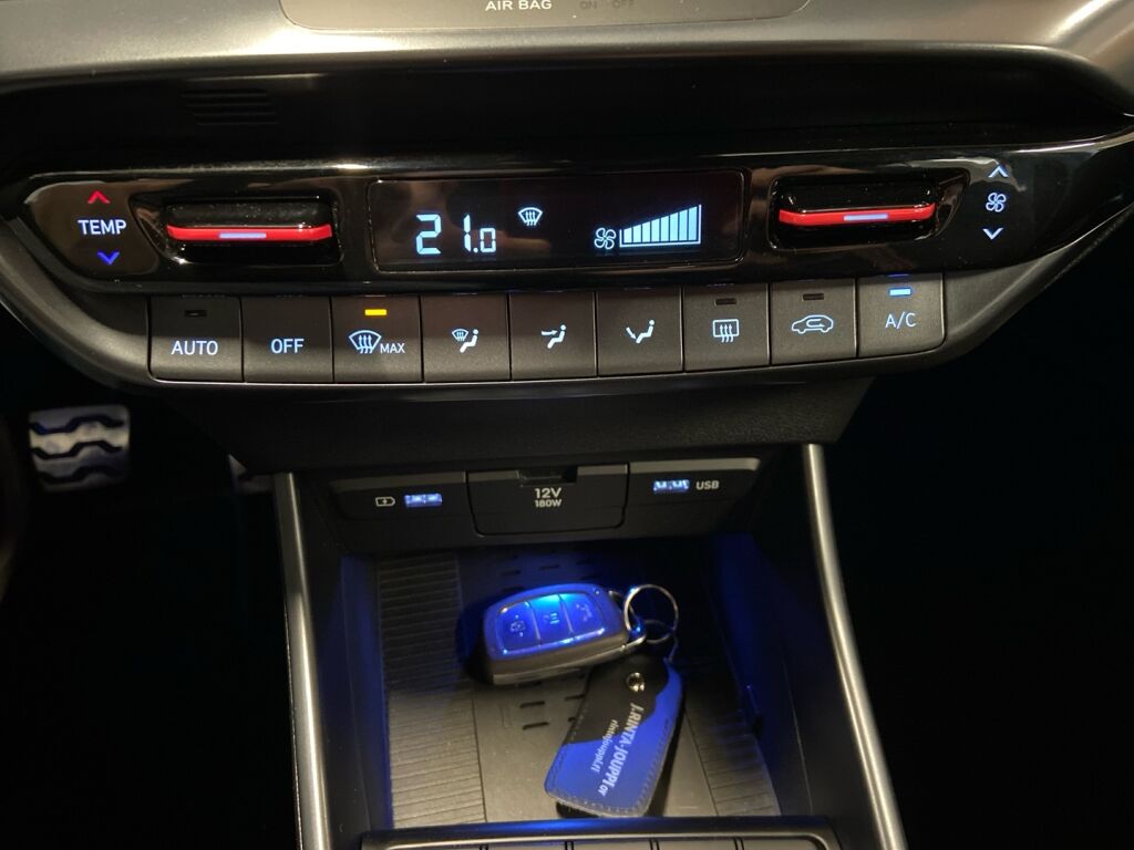 Hyundai i20 Hatchback 2022 Valkoinen