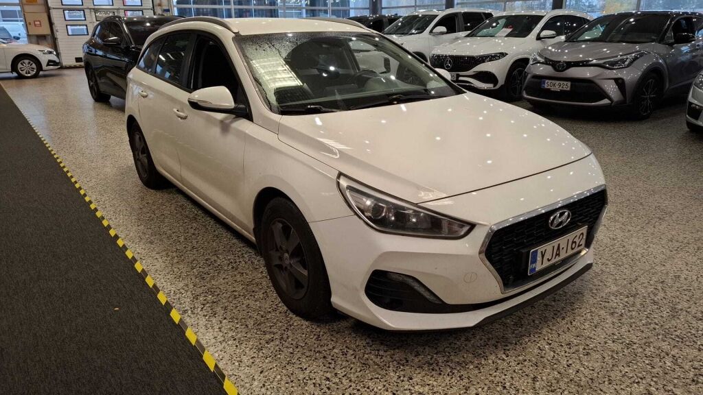Hyundai i30 Wagon 2019 Valkoinen