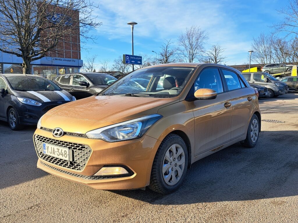 Hyundai i20 5d 2015 Oranssi