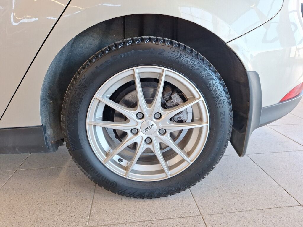 Ford Focus 2016 Harmaa