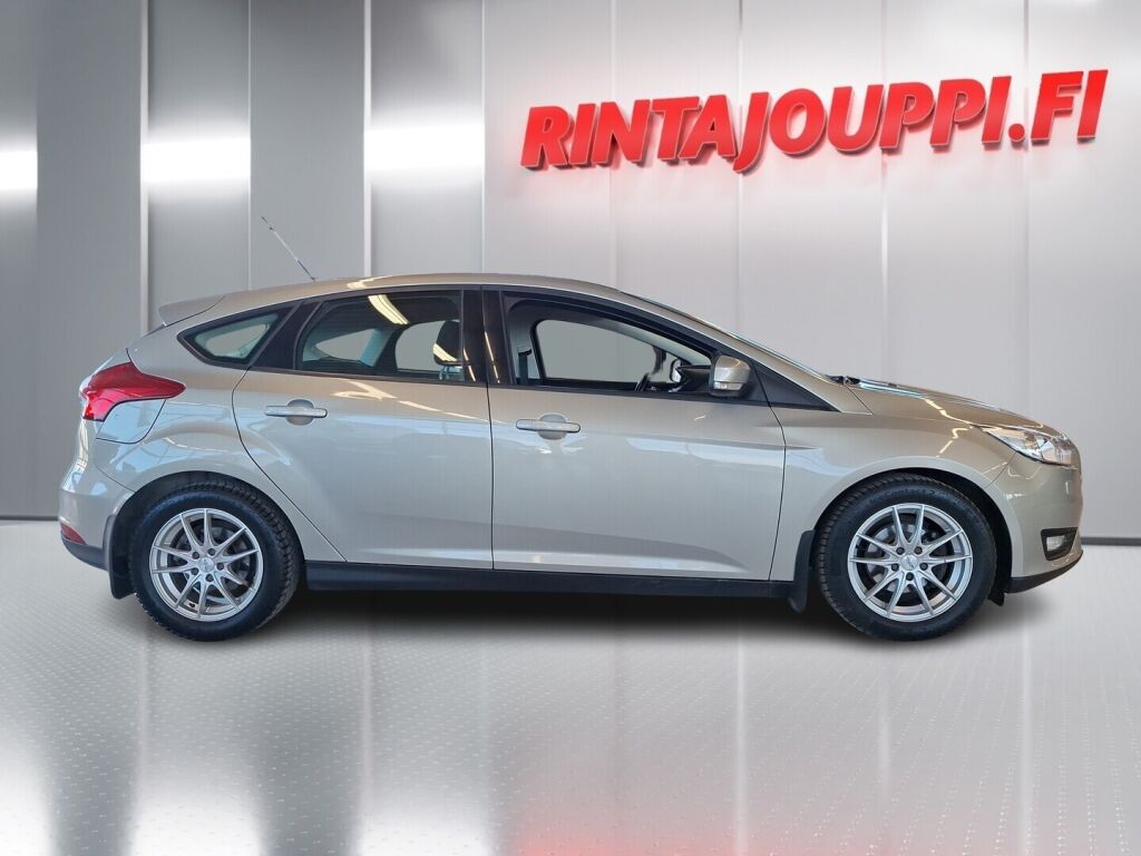 Ford Focus 2016 Harmaa