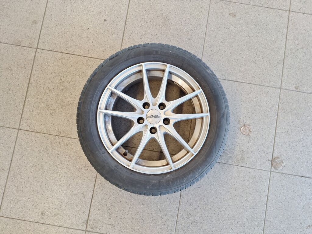 Ford Focus 2016 Harmaa