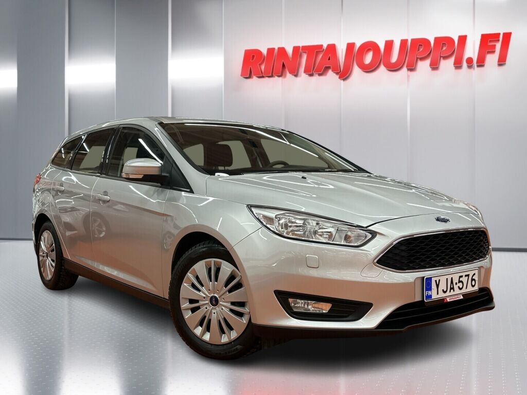 Ford Focus 2015 Harmaa