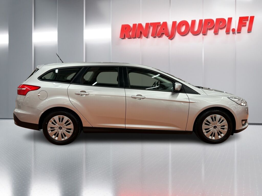 Ford Focus 2015 Harmaa
