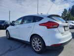 Ford Focus 2015 Valkoinen