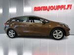 Kia Ceed 2016 Ruskea (beige)