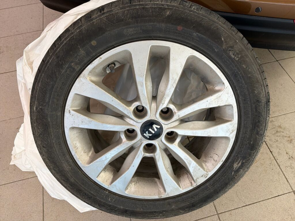 Kia Ceed 2016 Ruskea (beige)